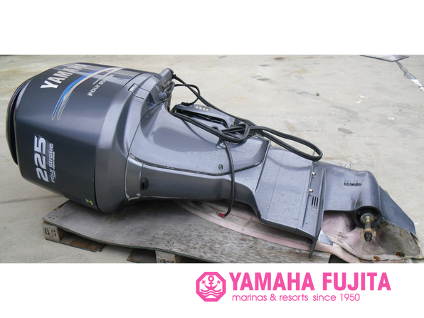 中古ヤマハ船外機 Yamaha 4サイクル船外機 F225馬力 中古品 売約済み Ssc Boat Store ヤマハ藤田シーサイドクラブ ボートストア