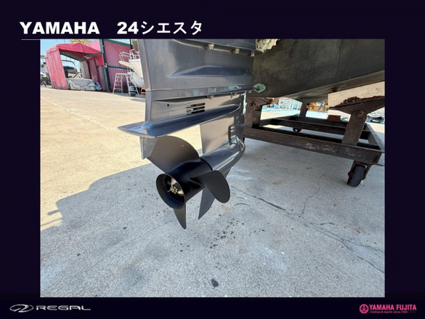 中古ボート 15-26ft YAMAHA 24シエスタ| SSC Boat Store|ヤマハ藤田