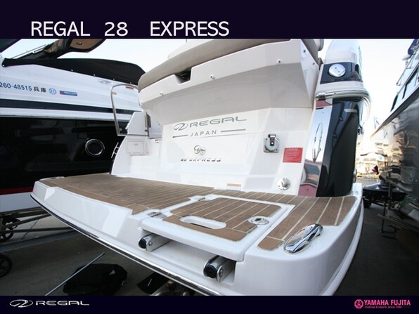 中古ボート 27ft以上 REGAL 28 EXPRESS| SSC Boat Store|ヤマハ藤田