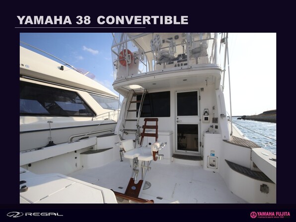 ヤマハ製　モーターボート ジョンソン60付 中古ボート 27ft以上 YAMAHA Y-38CONVERTIBLE入荷 ワンオーナー艇