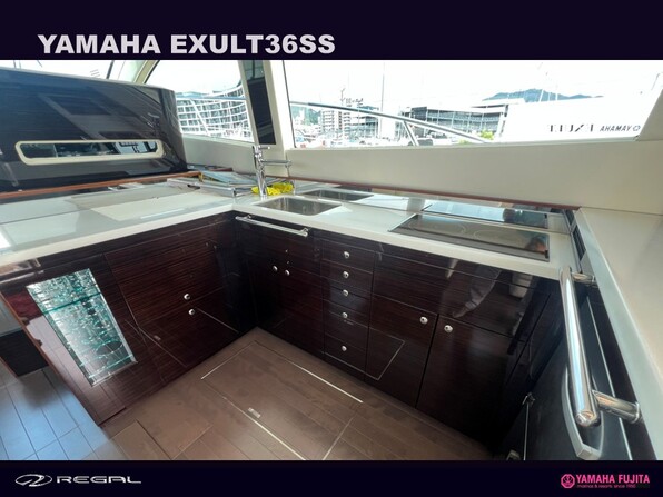 中古ボート 27ft以上 ヤマハ EXULT36SS| SSC Boat Store|ヤマハ藤田