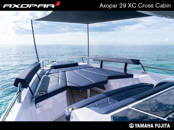 新艇 AXOPAR 29 XC Cross Cabin YAMAHA搭載 2025モデル新艇予約受付中