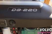 VOLVO ENGINE D3-220A  ボルボディーゼルエンジン